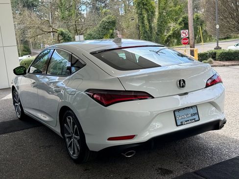 New 2026 Acura Integra FWD image 5