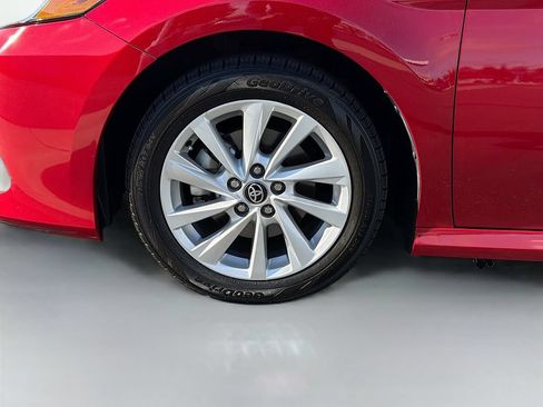 Used 2024 Toyota Camry LE FWD image 28