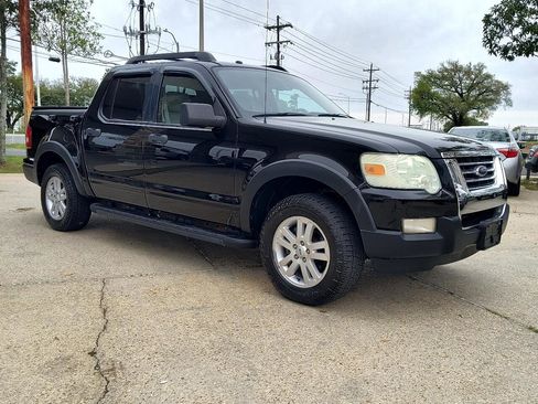 Used 2008 Ford Explorer Sport Trac XLT image 10