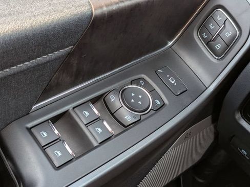 Used 2024 Ford F250 Lariat AWD/4WD image 23