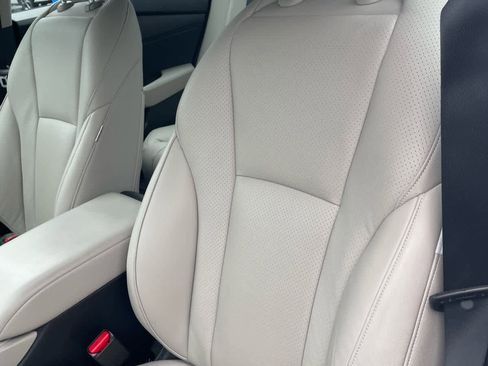 Certified 2024 Honda Accord EX image 11