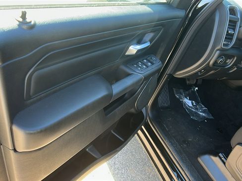 New 2026 RAM 1500 Express image 14