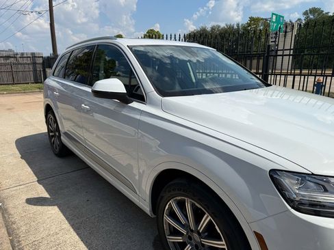 Used 2019 Audi Q7 3.0T Prestige w/ Prestige Package AWD/4WD image 8