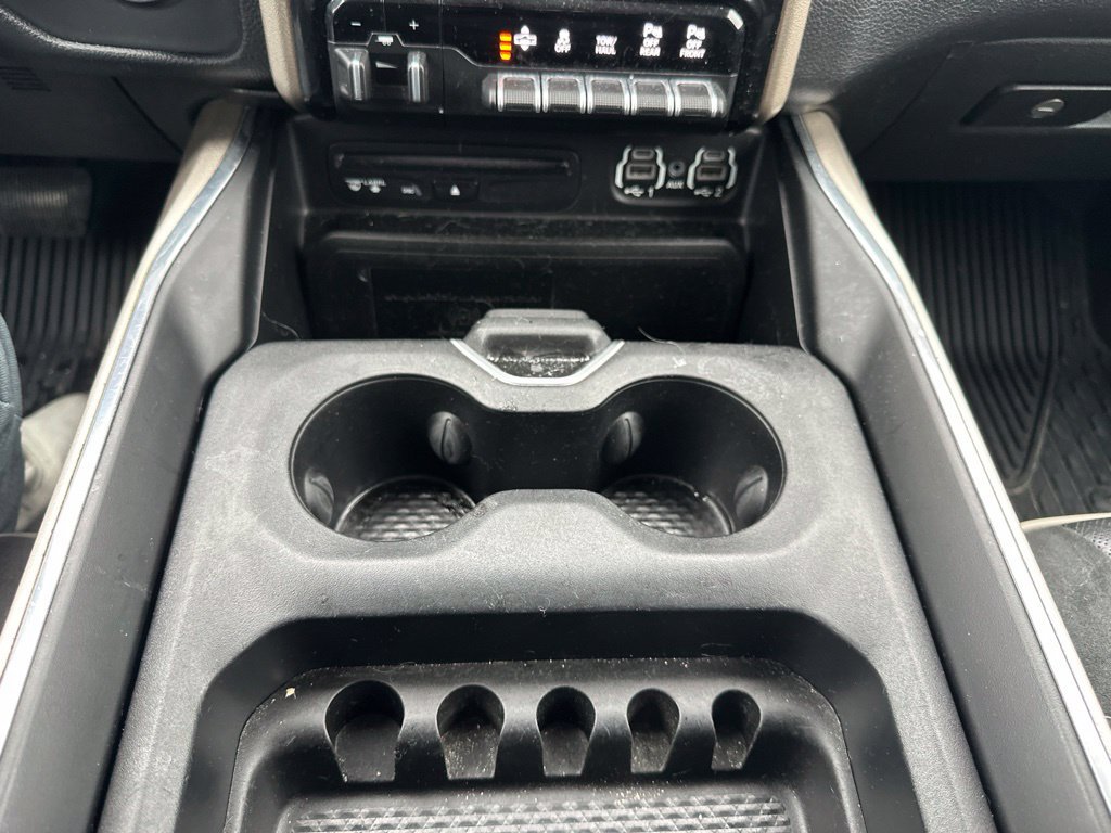 Used 2019 RAM 1500 Laramie AWD/4WD image 48