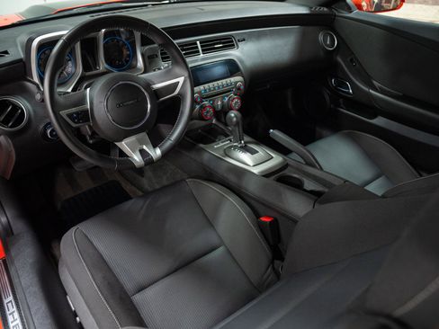Used 2010 Chevrolet Camaro SS w/ Black Stripe Package RWD image 11