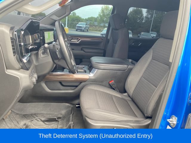 Used 2024 Chevrolet Silverado 1500 RST w/ Rally Edition AWD/4WD image 16