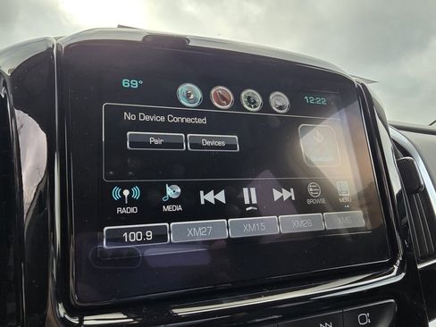 Used 2019 Chevrolet Traverse LT image 15