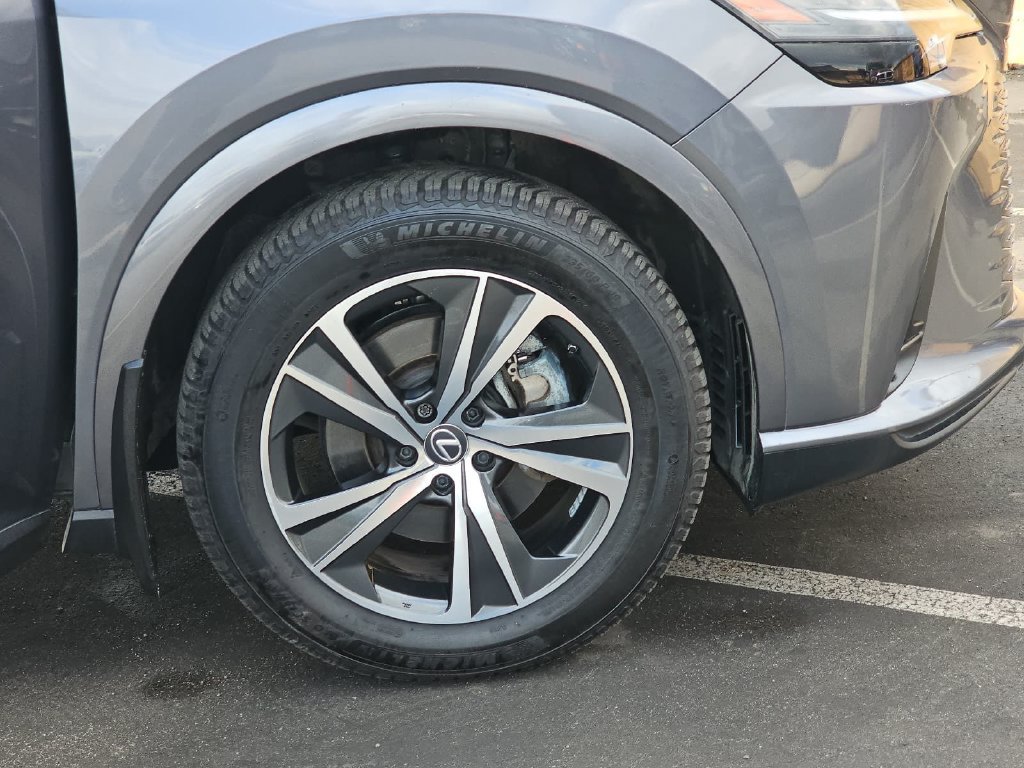 Used 2023 Lexus RX 350 w/ Cold Area Package AWD/4WD image 38