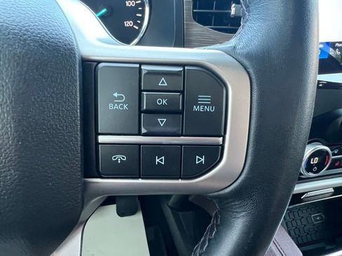 Used 2024 Ford Expedition Limited image 24