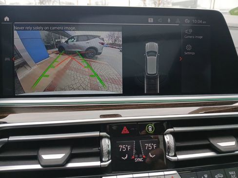 Used 2021 BMW X5 xDrive40i w/ M Sport Package image 24