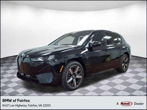 New 2026 BMW iX xDrive60 w/ Premium Package image 1