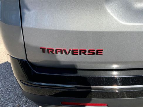 Used 2023 Chevrolet Traverse Premier w/ Redline Edition FWD image 10