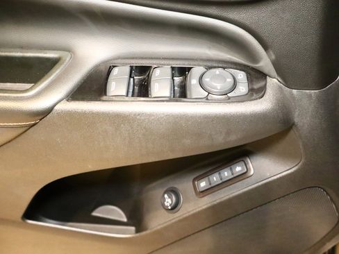 Used 2022 Chevrolet Equinox Premier image 39