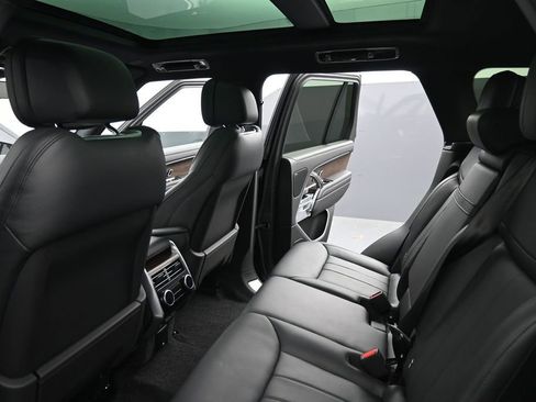 Used 2023 Land Rover Range Rover SE AWD/4WD image 21