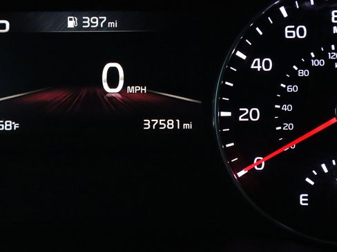 Used 2024 Kia Forte LXS image 27