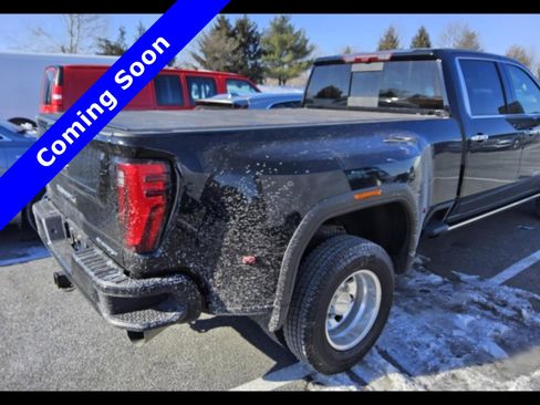 Used 2024 GMC Sierra 3500 Denali Ultimate image 5