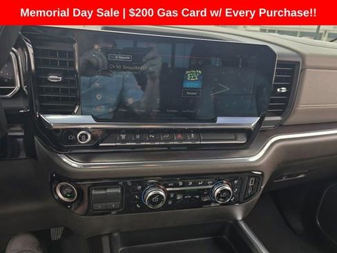 Used 2024 GMC Sierra 2500 SLT w/ SLT Premium Package AWD/4WD image 14