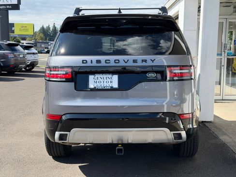 Used 2020 Land Rover Discovery Landmark AWD/4WD image 4