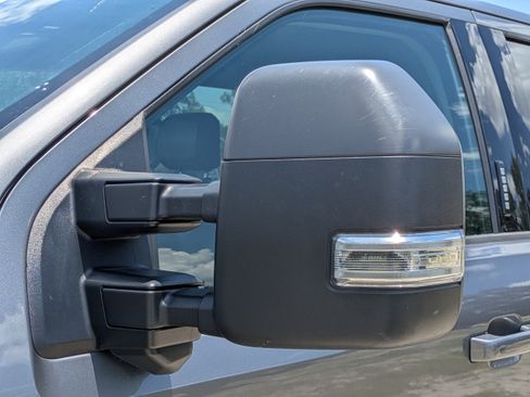 Used 2023 Ford F250 Lariat w/ Black Appearance Package AWD/4WD image 11