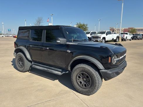 Used 2022 Ford Bronco Wildtrak image 5