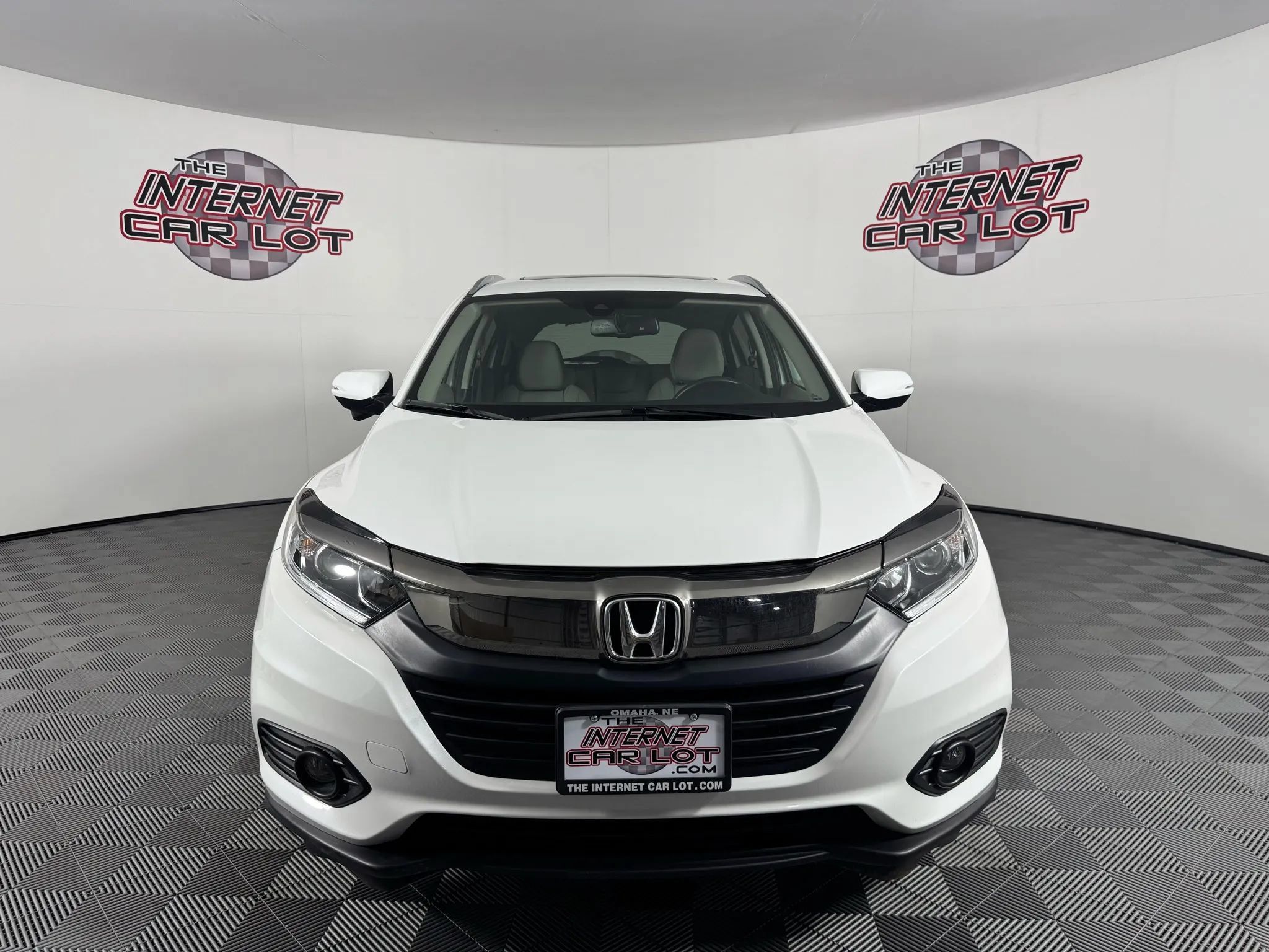 Used 2022 Honda HR-V EX-L image 2