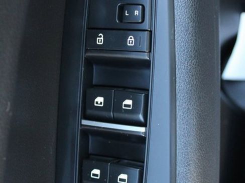 Certified 2024 Kia Forte LXS image 8