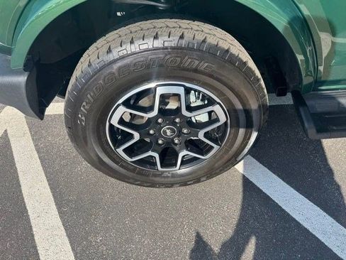 Used 2025 Ford Bronco Outer Banks AWD/4WD image 20
