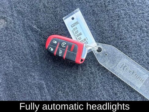 Used 2018 Jeep Grand Cherokee Trackhawk image 29