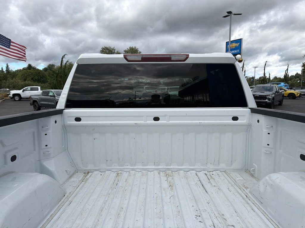 Used 2025 GMC Sierra 1500 SLT AWD/4WD image 25