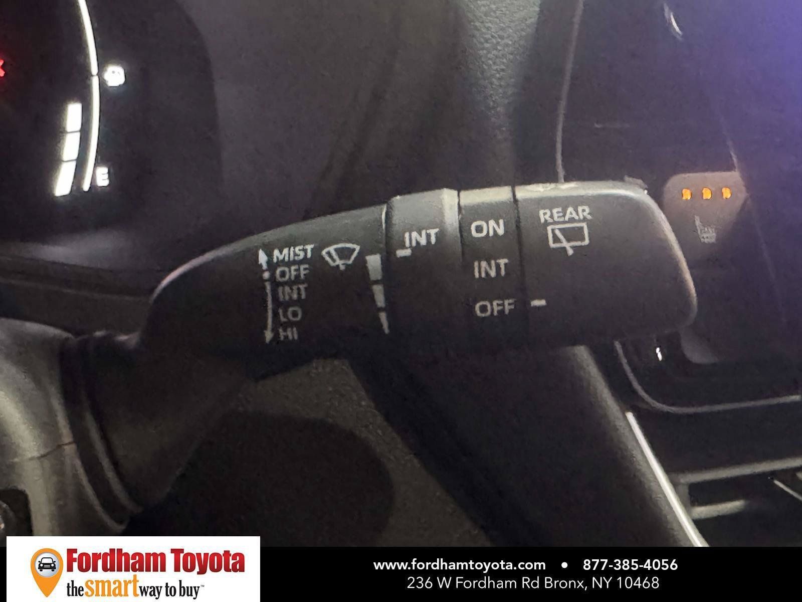 Used 2024 Toyota Grand Highlander AWD image 26