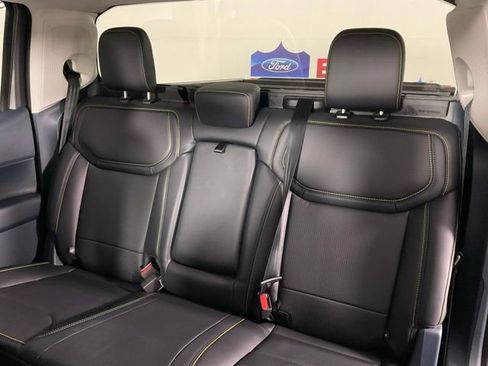 New 2026 Ford Maverick Lobo image 15