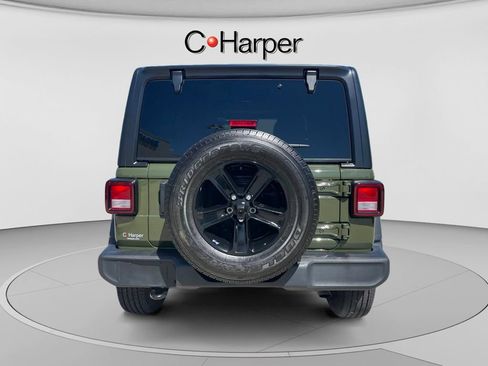 Used 2022 Jeep Wrangler Unlimited Sport AWD/4WD image 4