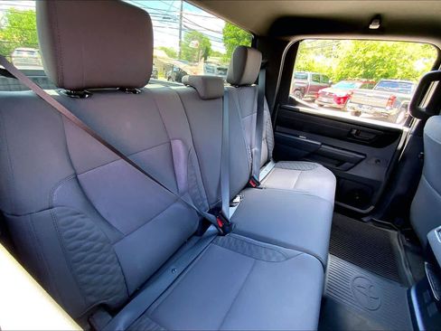 Used 2025 Toyota Tundra SR w/ SR Tow Package AWD/4WD image 18
