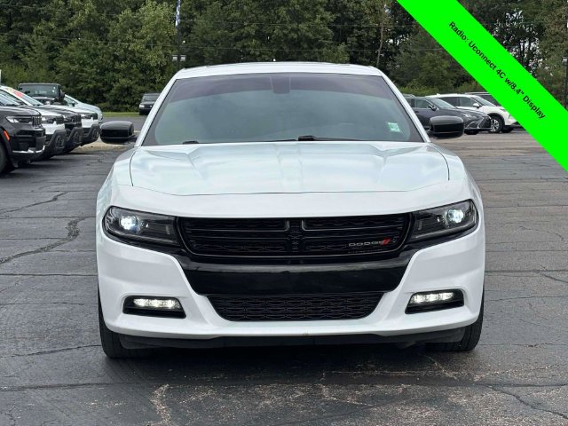 Used 2023 Dodge Charger SXT AWD/4WD image 32