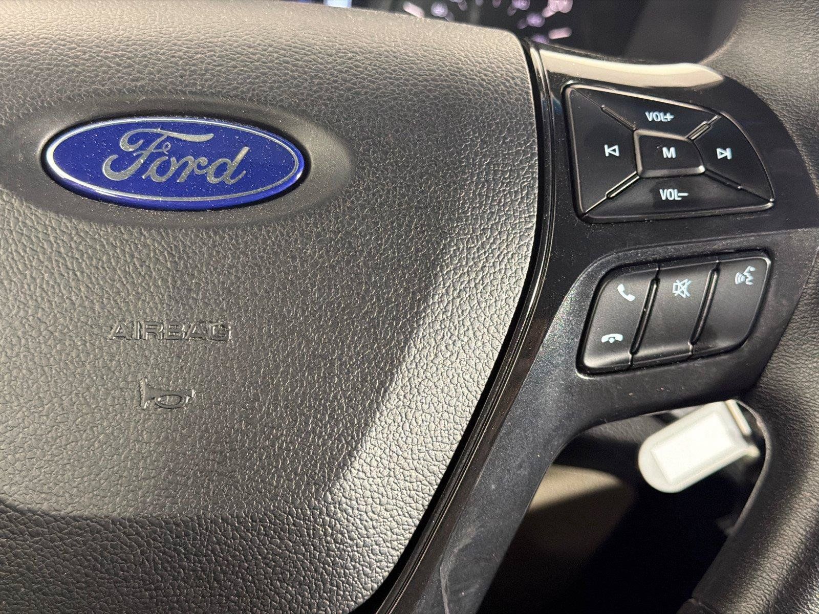 Used 2018 Ford Explorer FWD image 26