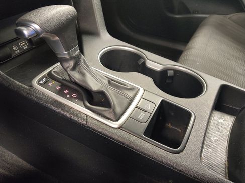 Used 2017 Kia Sportage LX w/ Option Group 012 image 26