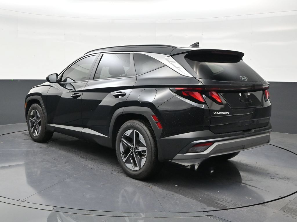 Used 2026 Hyundai Tucson SEL Plus FWD image 3