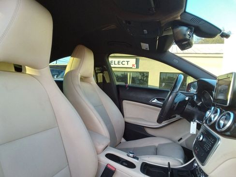 Used 2016 Mercedes-Benz CLA 250 image 18