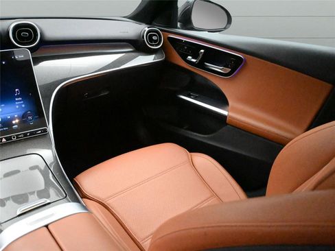 Used 2023 Mercedes-Benz C 300 4MATIC Sedan image 15