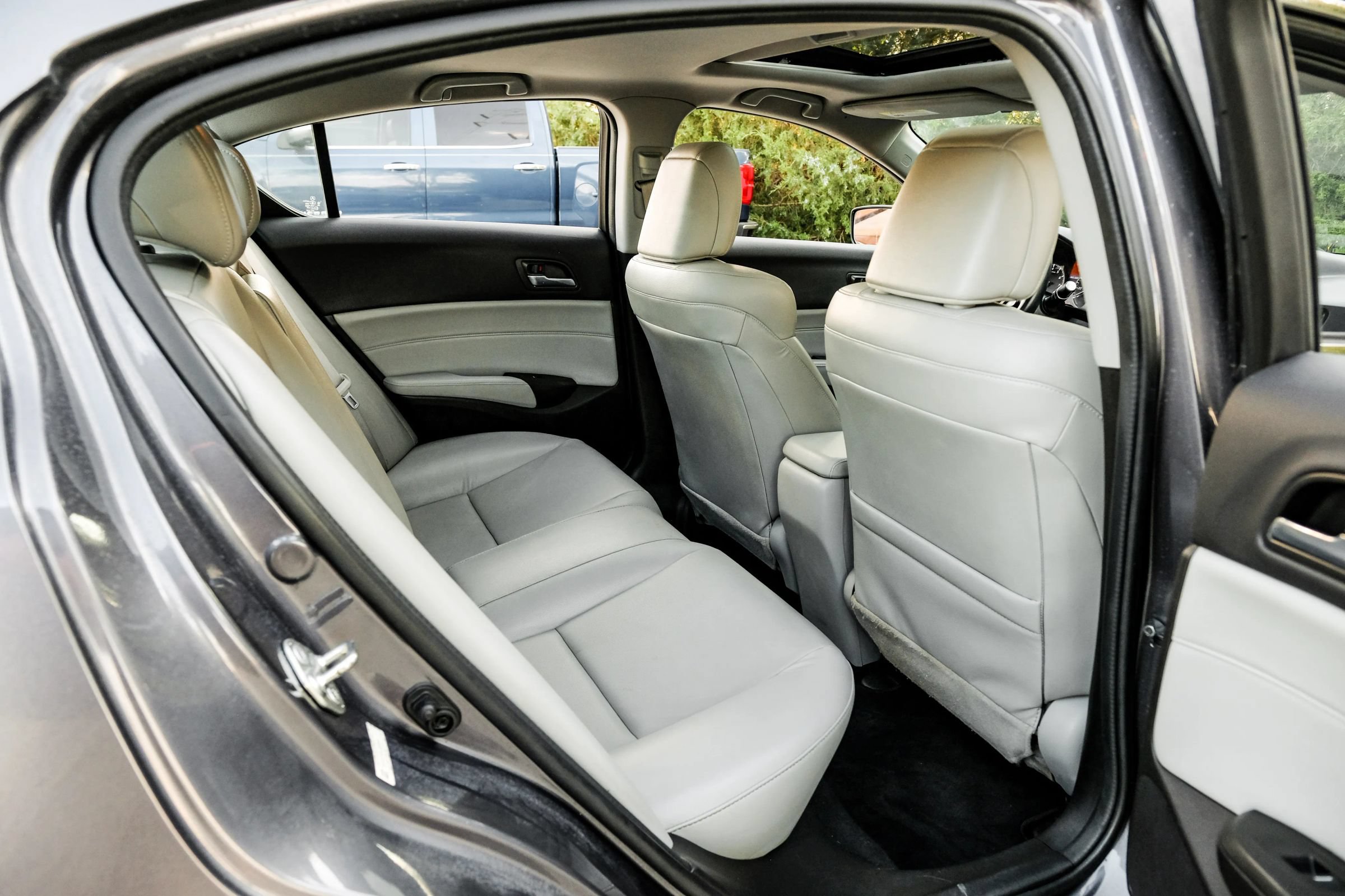 Used 2018 Acura ILX w/ Special Edition Package FWD image 35