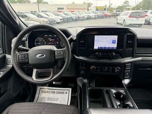 Used 2022 Ford F150 XL w/ STX Appearance Package RWD image 10