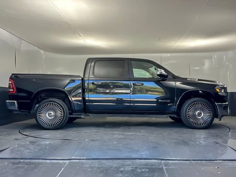Used 2020 RAM 1500 Laramie RWD image 2