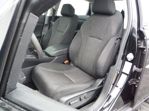 Used 2023 Honda Accord EX image 13
