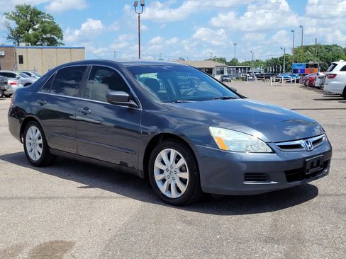 Used 2007 Honda Accord SE image 10