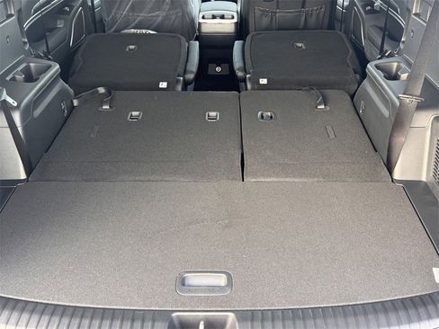 New 2025 Kia Telluride S image 14