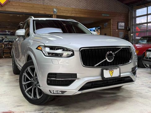 Used 2016 Volvo XC90 T6 Momentum w/ Momentum Plus Package AWD/4WD image 3