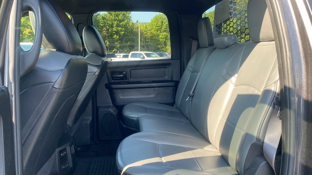 Used 2021 RAM 3500 Tradesman w/ Chrome Appearance Group AWD/4WD image 14