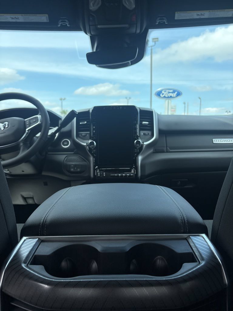 New 2026 RAM 3500 Big Horn AWD/4WD image 18