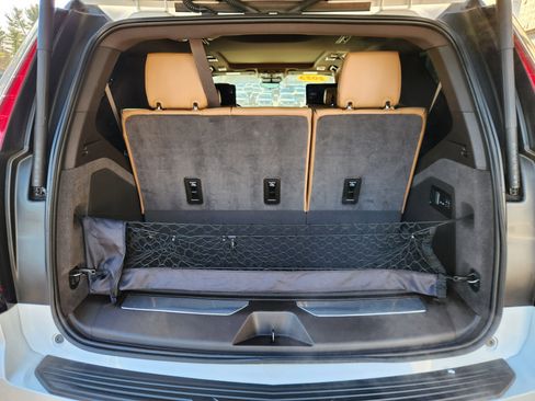 Used 2023 Cadillac Escalade Sport w/ Touring Package image 21