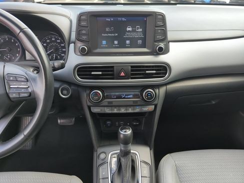 Used 2021 Hyundai Kona Limited w/ Cargo Package FWD image 25